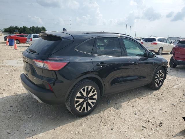  FORD ESCAPE 2020 Czarny