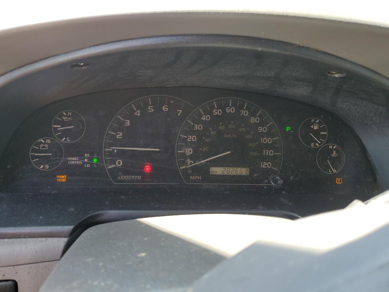 2005 Toyota Sequoia Limited VIN: 5TDZT38A15S250977 Lot: 52165855