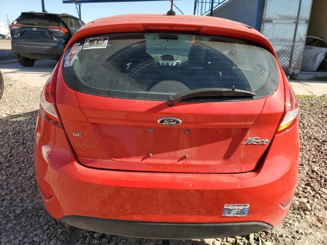  FORD FIESTA 2013 Красный