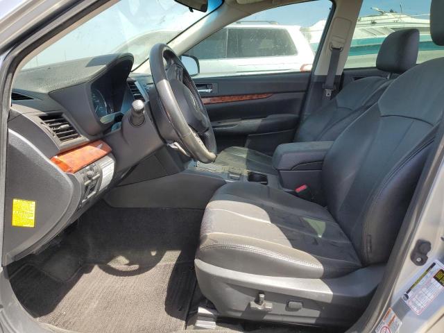  SUBARU LEGACY 2012 Srebrny