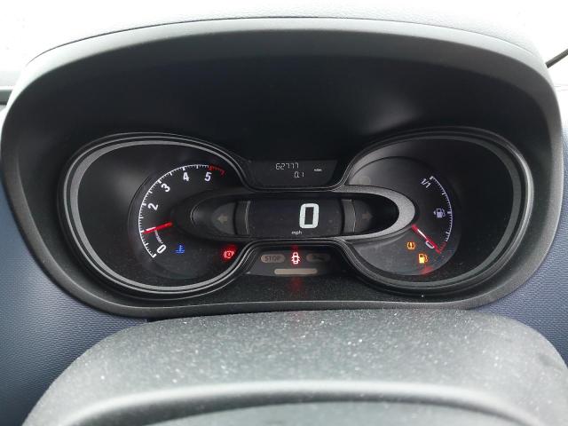 2017 VAUXHALL VIVARO 290