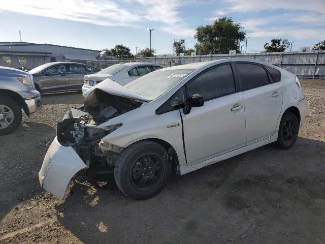  TOYOTA PRIUS 2015 Білий