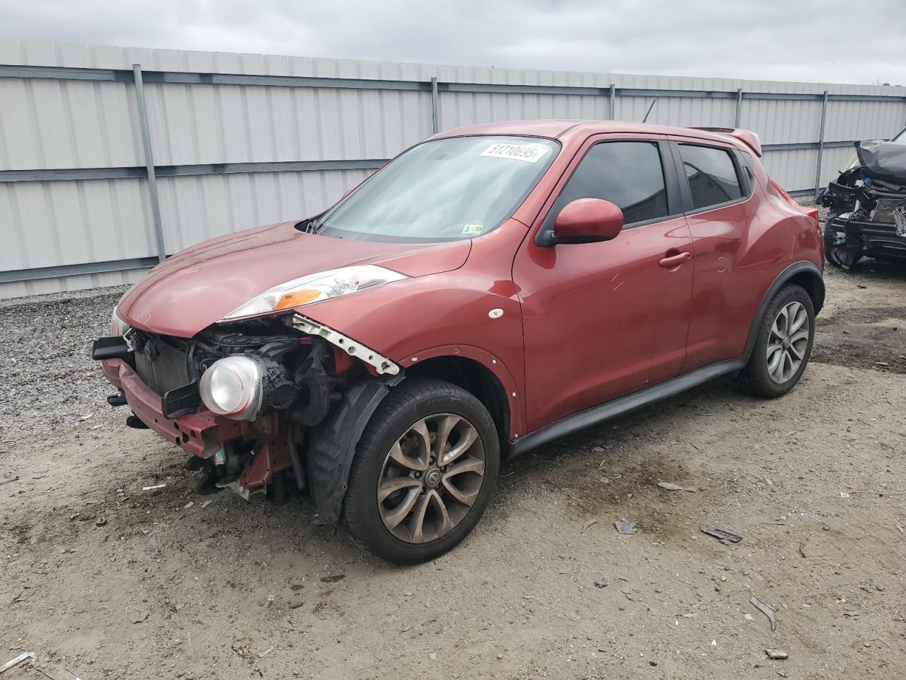 2012 Nissan Juke S продається в Fredericksburg, VA - Front End
