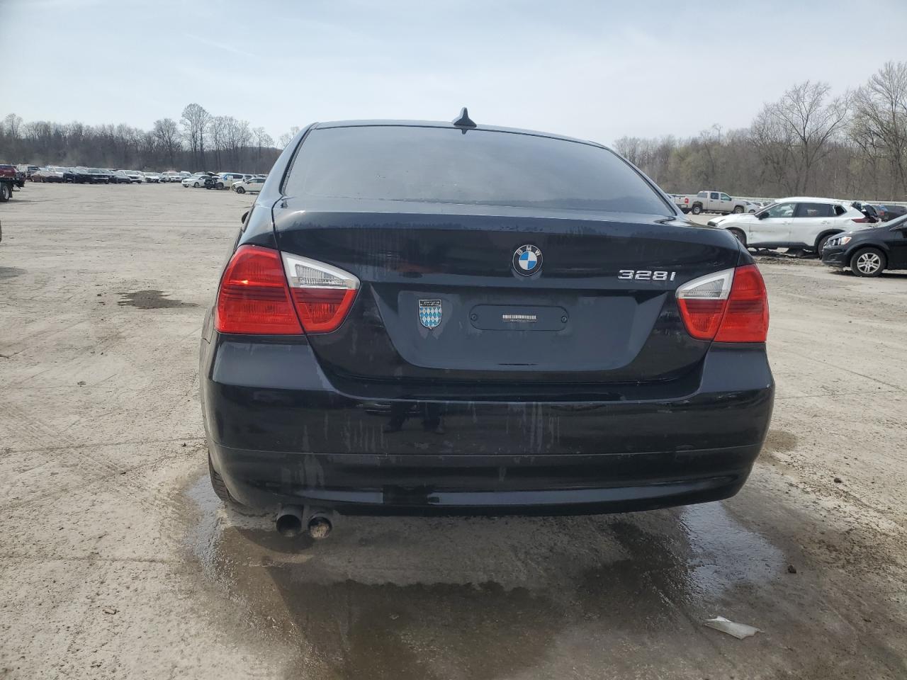 2007 BMW 328 I VIN: WBAVA33537KX76713 Lot: 53056835