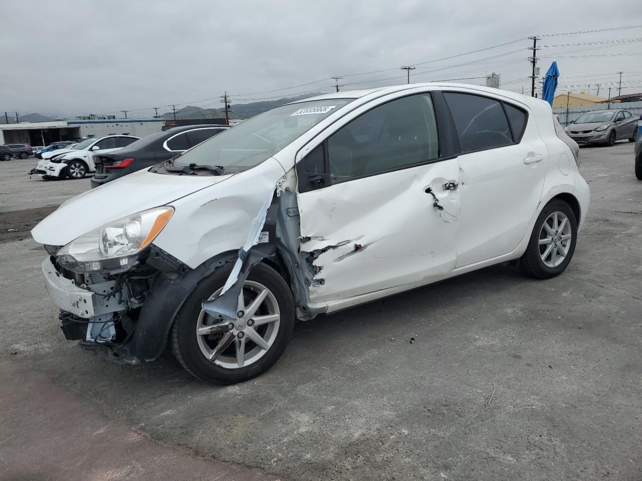 2012 Toyota Prius C    for Sale in Sun Valley, CA - Front End
