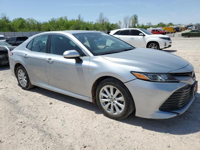  TOYOTA CAMRY 2020 Серебристый