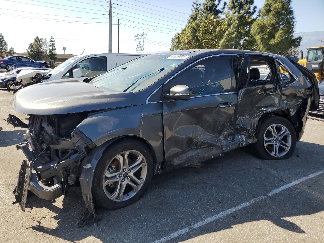 2016 Ford Edge Titanium იყიდება Rancho Cucamonga-ში, CA - All Over