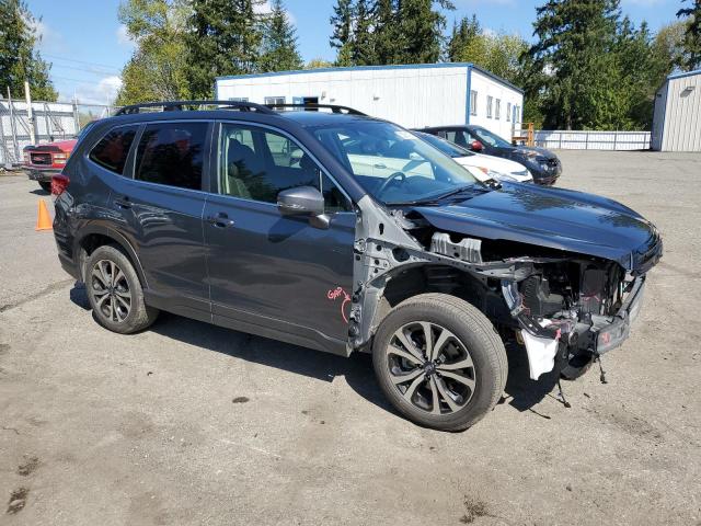  SUBARU FORESTER 2024 Серый