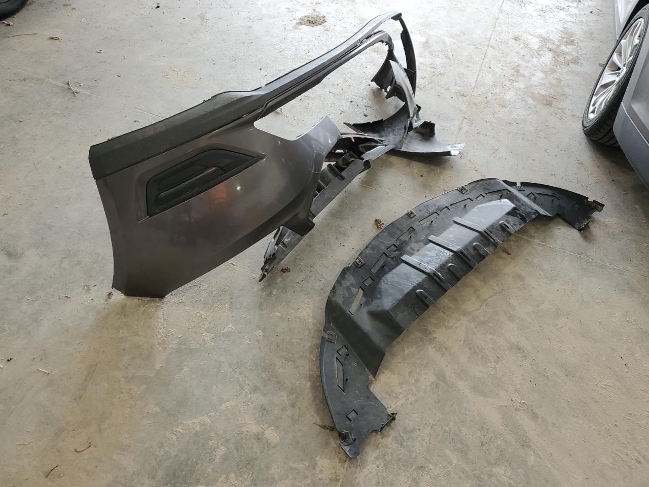 2013 Ford Taurus Limited VIN: 1FAHP2F82DG201523 Lot: 52147065