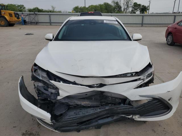  TOYOTA CAMRY 2021 Biały