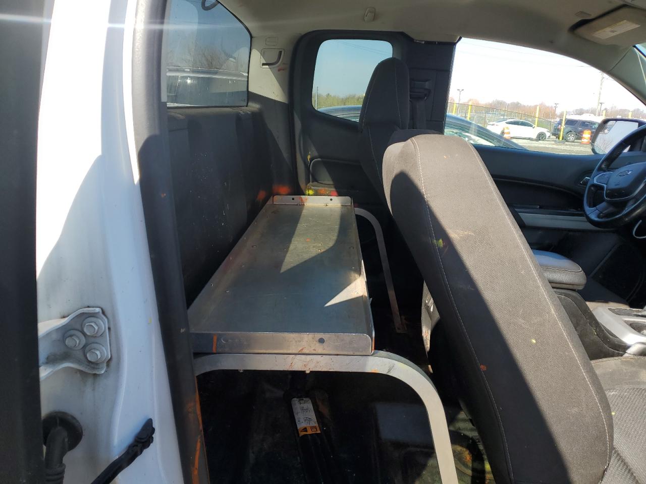 VIN: 1GCHSCEAXN1117537 2022 CHEVROLET COLORADO
