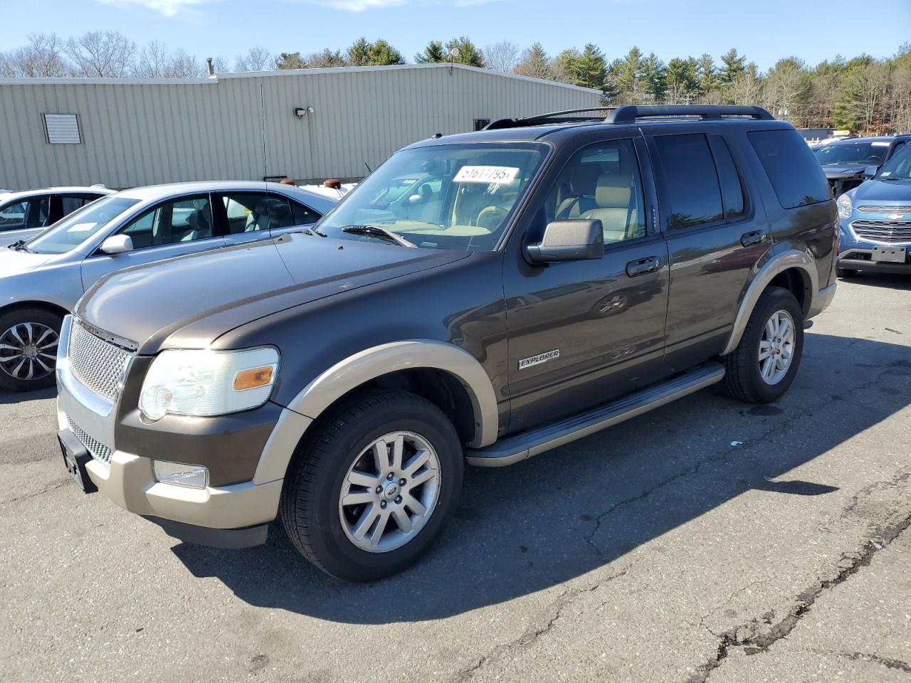 2008 Ford Explorer Eddie Bauer for Sale in Exeter, RI - Front End