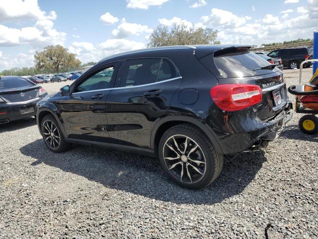 Parquets MERCEDES-BENZ GLA-CLASS 2017 Czarny
