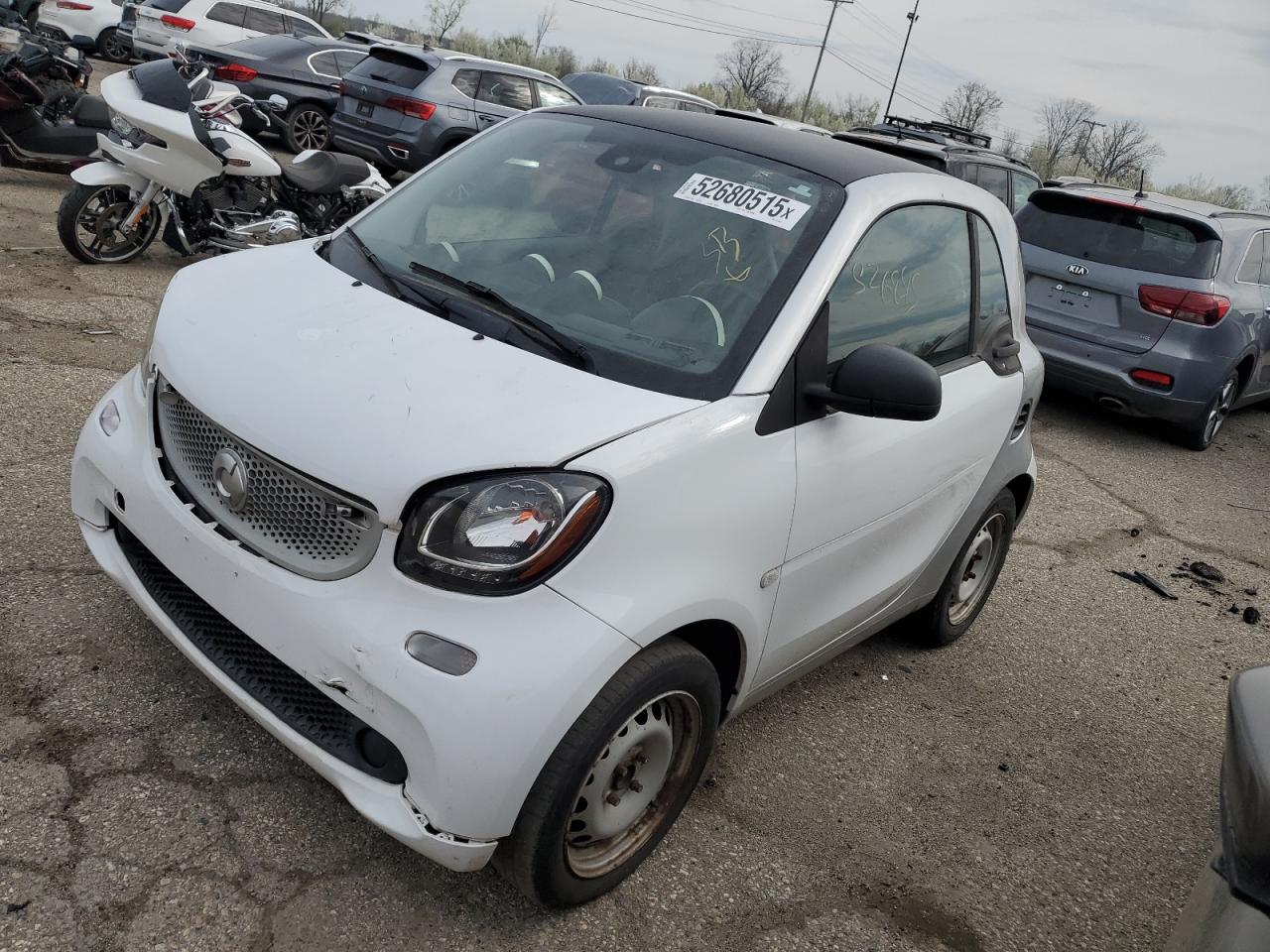 Woodhaven, MI에서 판매 중인 2016 Smart Fortwo - Front End