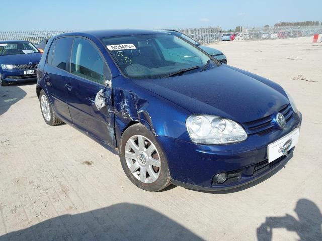 2005 VOLKSWAGEN GOLF GT TD