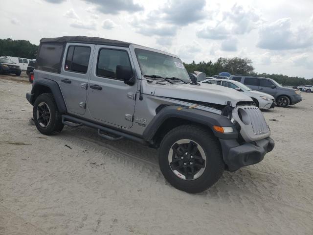  JEEP WRANGLER 2018 Srebrny