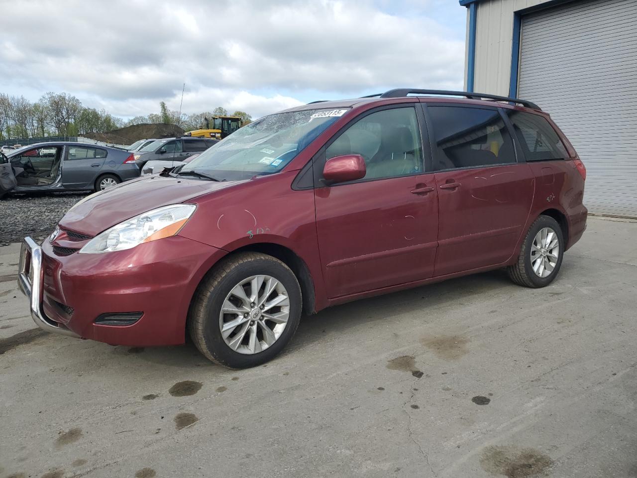 2008 Toyota Sienna Ce zu verkaufen in Duryea, PA - Front End