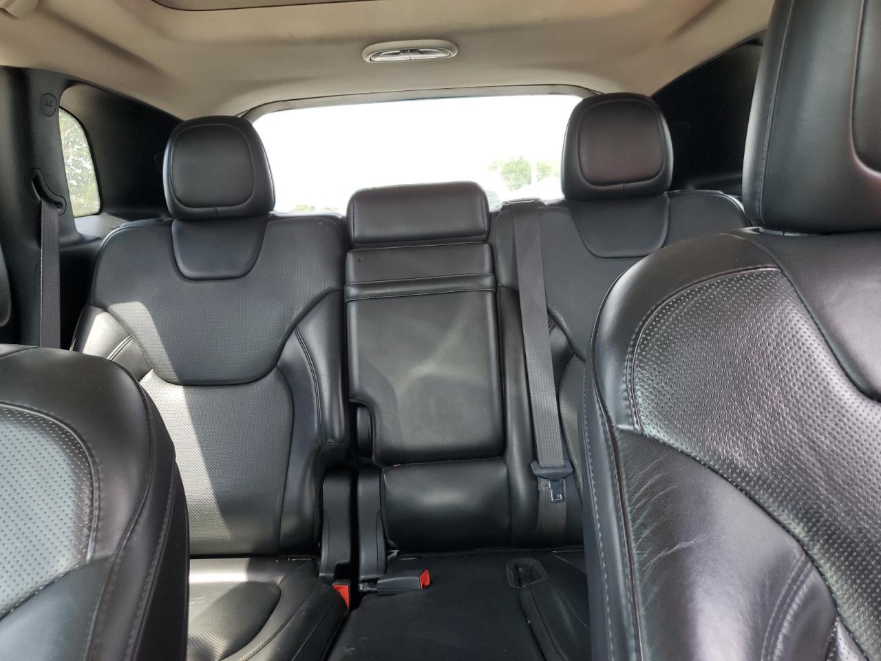 2018 Jeep Cherokee Overland VIN: 1C4PJMJX5JD525872 Lot: 53783655