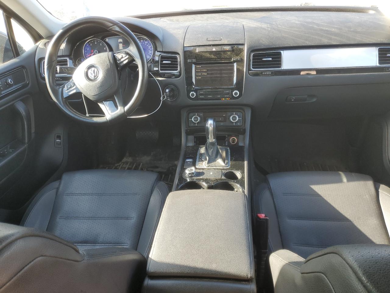 2014 Volkswagen Touareg V6 VIN: WVGEF9BP0ED005648 Lot: 53230315