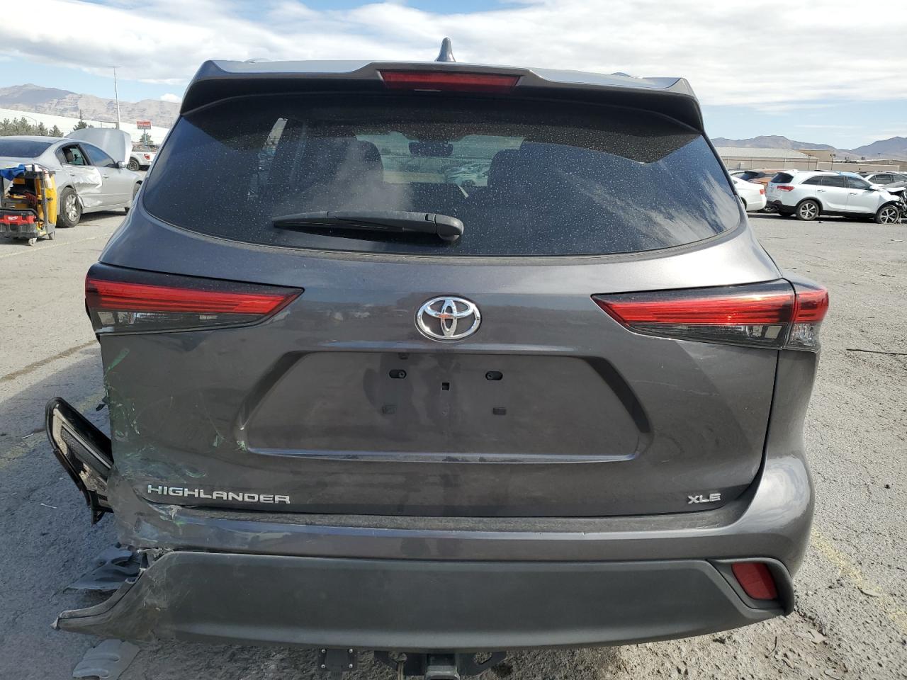 2022 Toyota Highlander Xle VIN: 5TDGZRAH5NS130017 Lot: 54794575