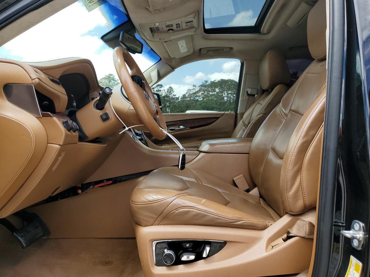 2016 Cadillac Escalade Platinum VIN: 1GYS4DKJ0GR165640 Lot: 52453805