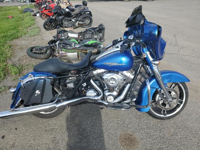 2011 HARLEY-DAVIDSON FLHX 