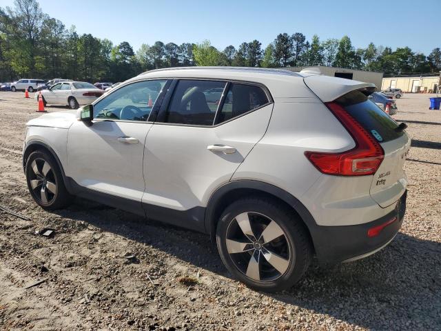  VOLVO XC40 2020 White