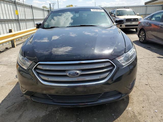  FORD TAURUS 2019 Чорний