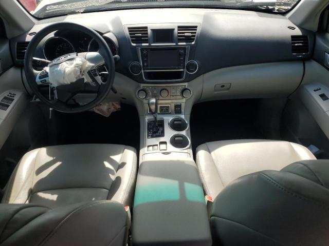  TOYOTA HIGHLANDER 2013 Белы