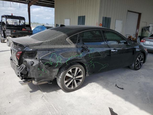 NISSAN ALTIMA 2018 Czarny