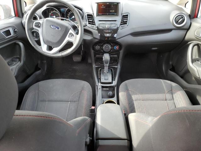 Hatchbacks FORD FIESTA 2015 Czerwony