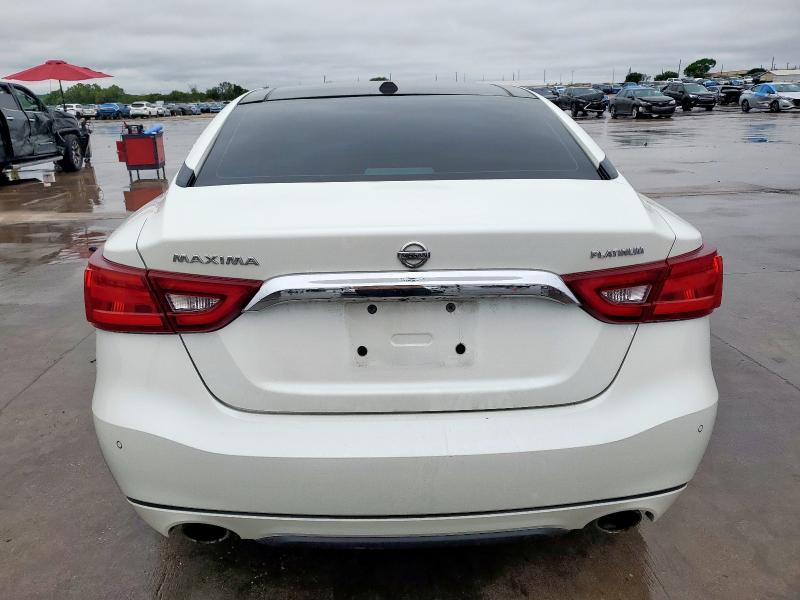 Sedans NISSAN MAXIMA 2017 Biały