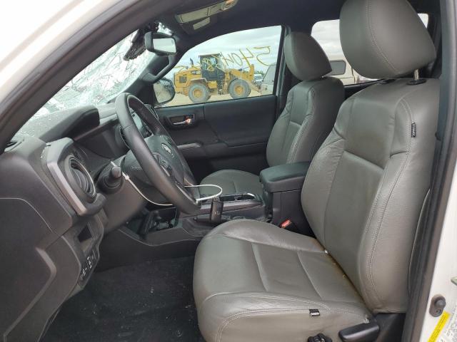  TOYOTA TACOMA 2018 Biały