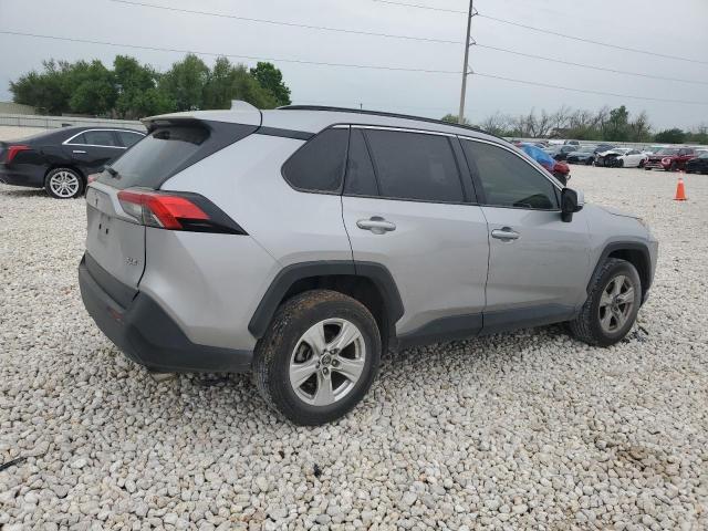  TOYOTA RAV4 2019 Srebrny