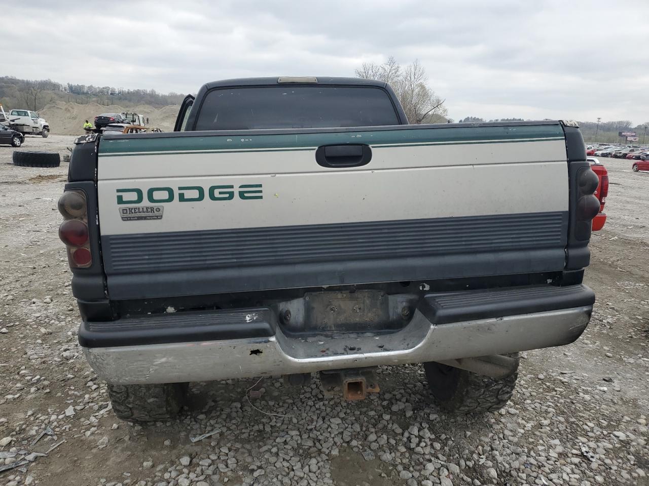 1999 Dodge Ram 2500 VIN: 1B7KF2366XJ626305 Lot: 63206795