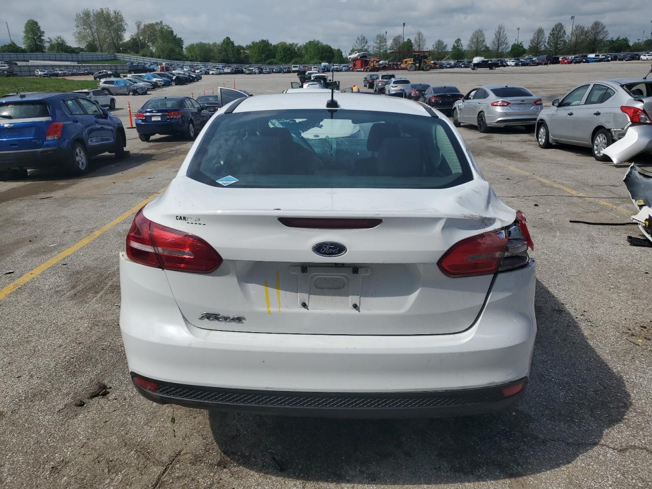 2017 Ford Focus S VIN: 1FADP3E22HL314158 Lot: 54556845