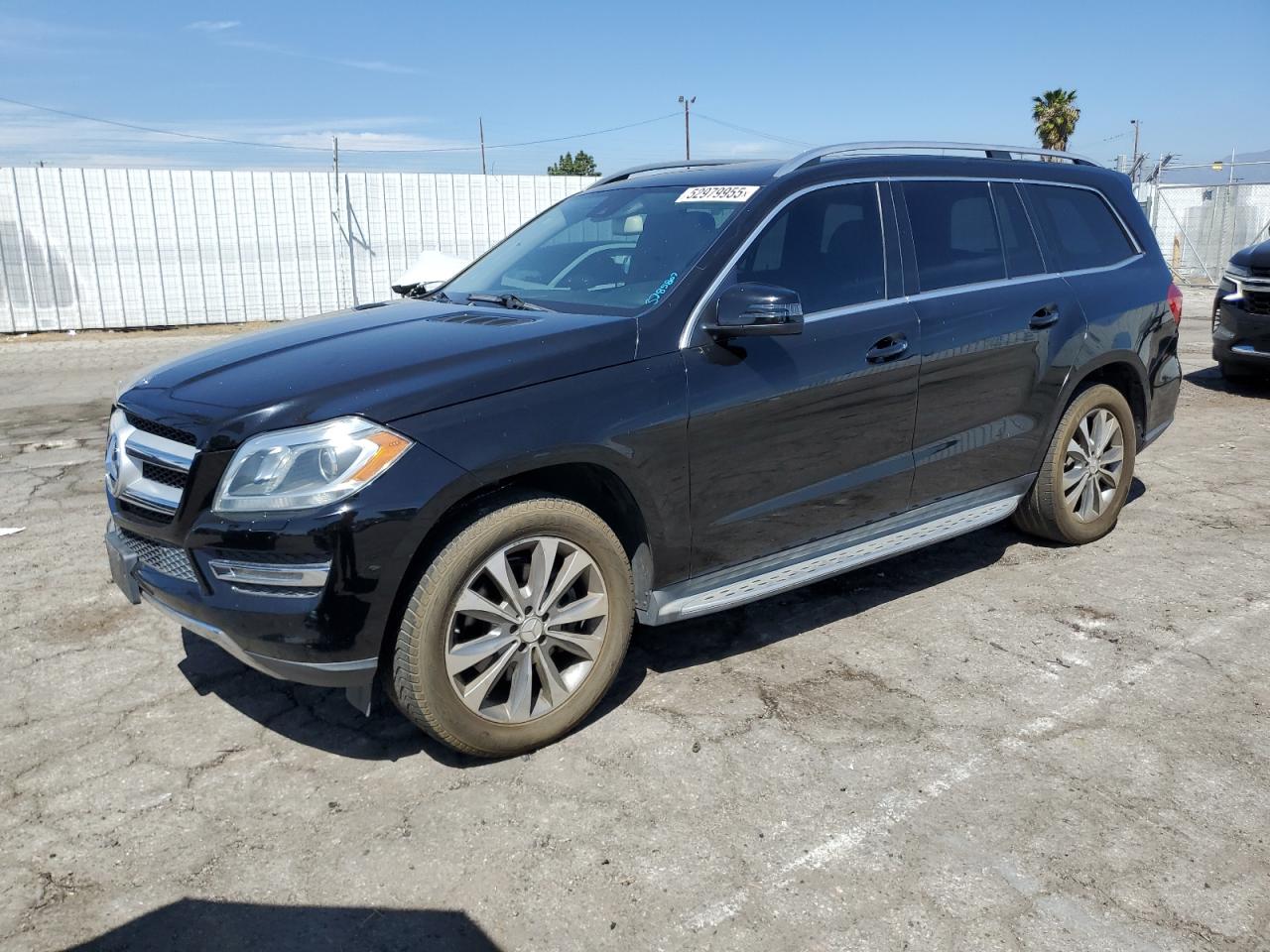2014 Mercedes-Benz Gl 450 4Matic продається в Van Nuys, CA - Minor Dent/Scratches