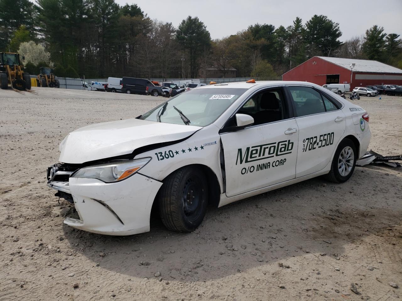 2016 Toyota Camry Hybrid на продаже в Mendon, MA - Front End
