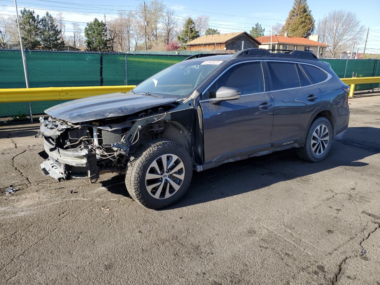 2020 Subaru Outback Premium for Sale in Denver, CO - Front End