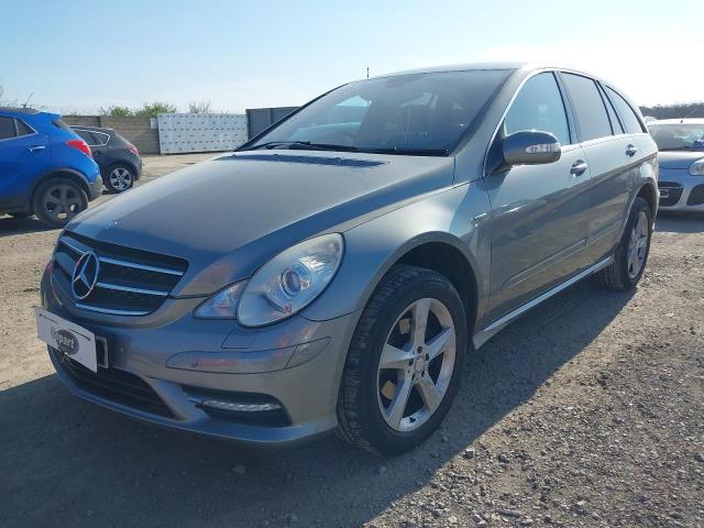 2010 MERCEDES BENZ R300 GR ED