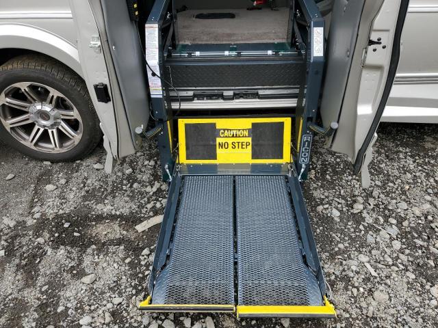 2018 GMC SAVANA G2500