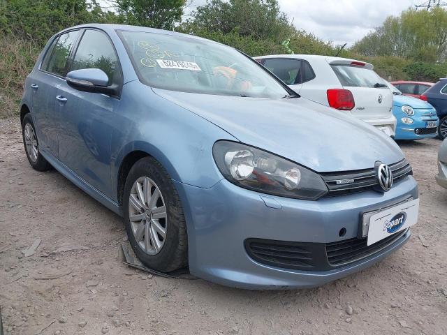 2011 VOLKSWAGEN GOLF S BLU