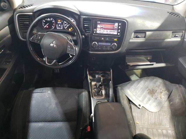 Parquets MITSUBISHI OUTLANDER 2017 Czerwony