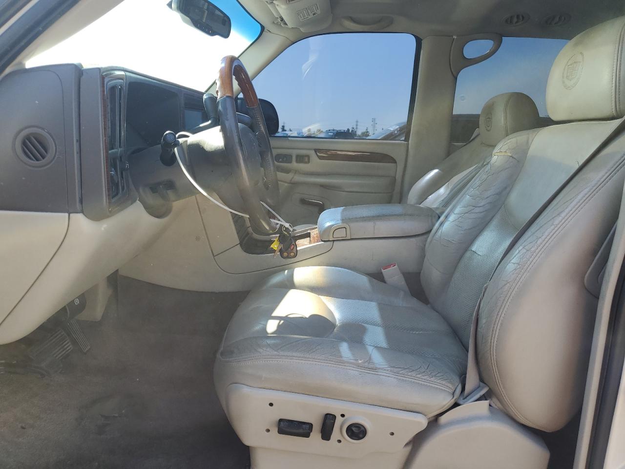 2003 Cadillac Escalade Luxury VIN: 1GYEC63T93R293851 Lot: 53900155