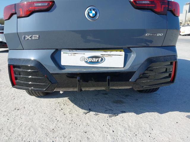2025 BMW IX2 EDRIVE