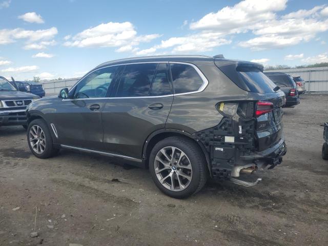  BMW X5 2023 Зеленый