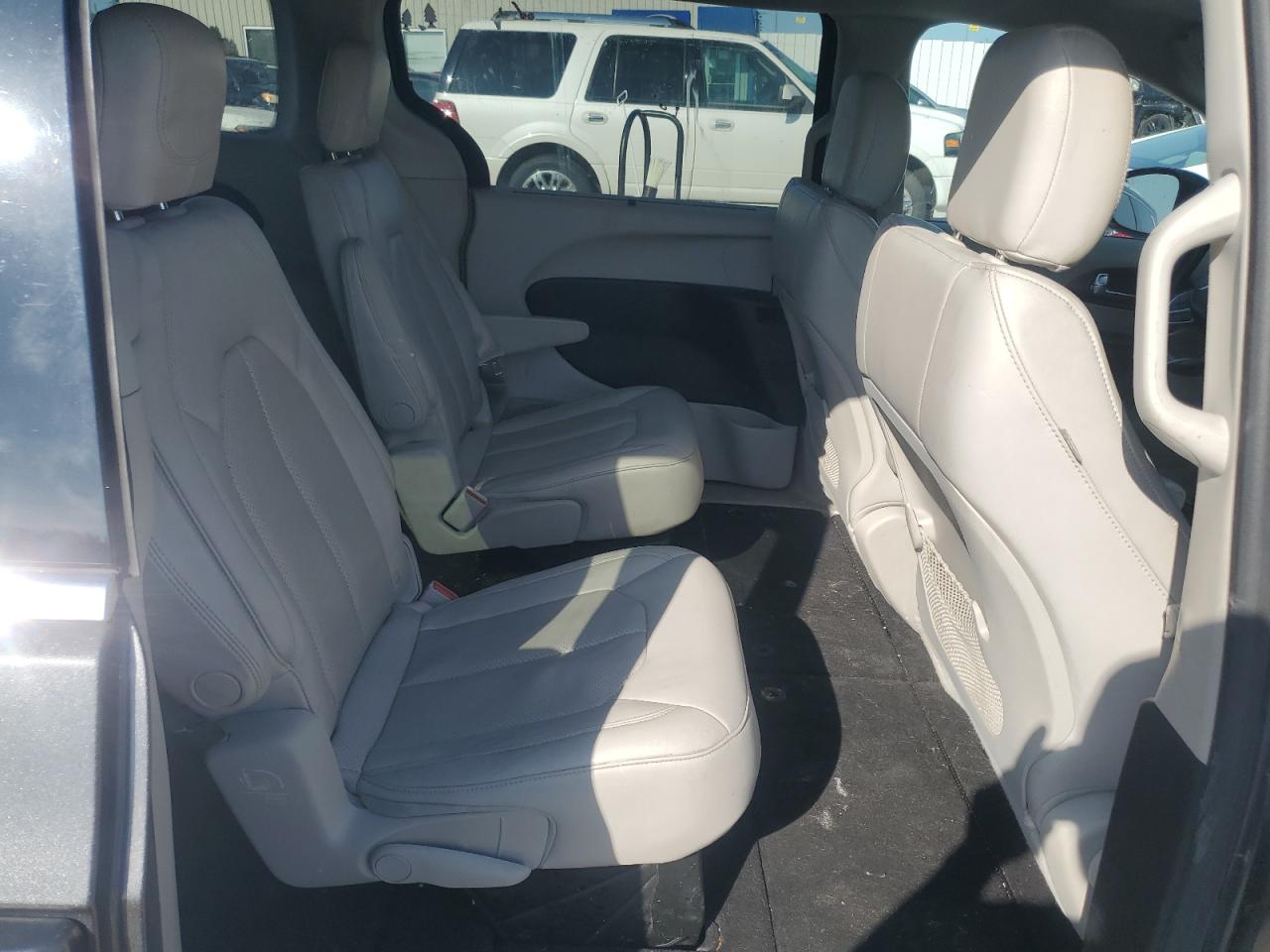 2021 Chrysler Voyager Lxi VIN: 2C4RC1DGXMR505437 Lot: 54858855