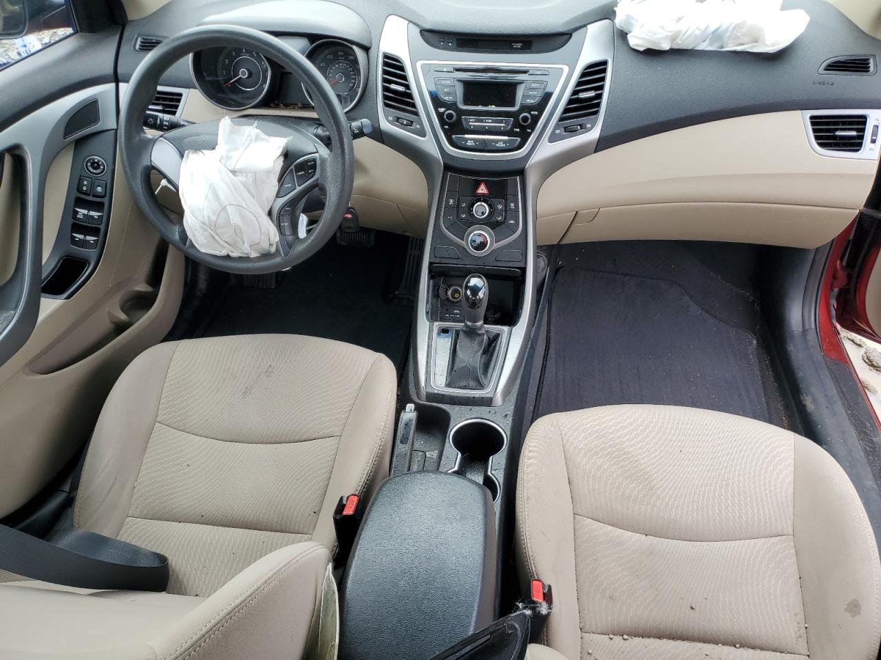 5NPDH4AE7GH756546 2016 Hyundai Elantra Se