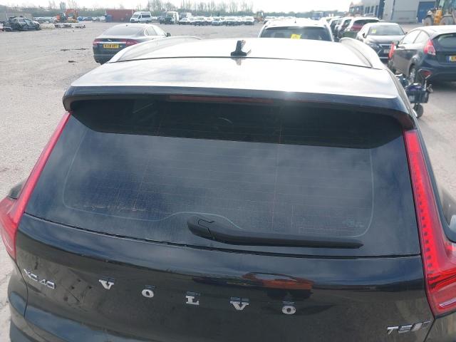 2021 VOLVO XC40 INSCR