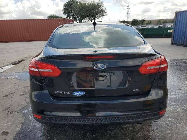 FORD FOCUS 2018 Czarny